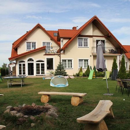 Dworek Leba I Domki Ranczo Itrich Łeba Exterior foto