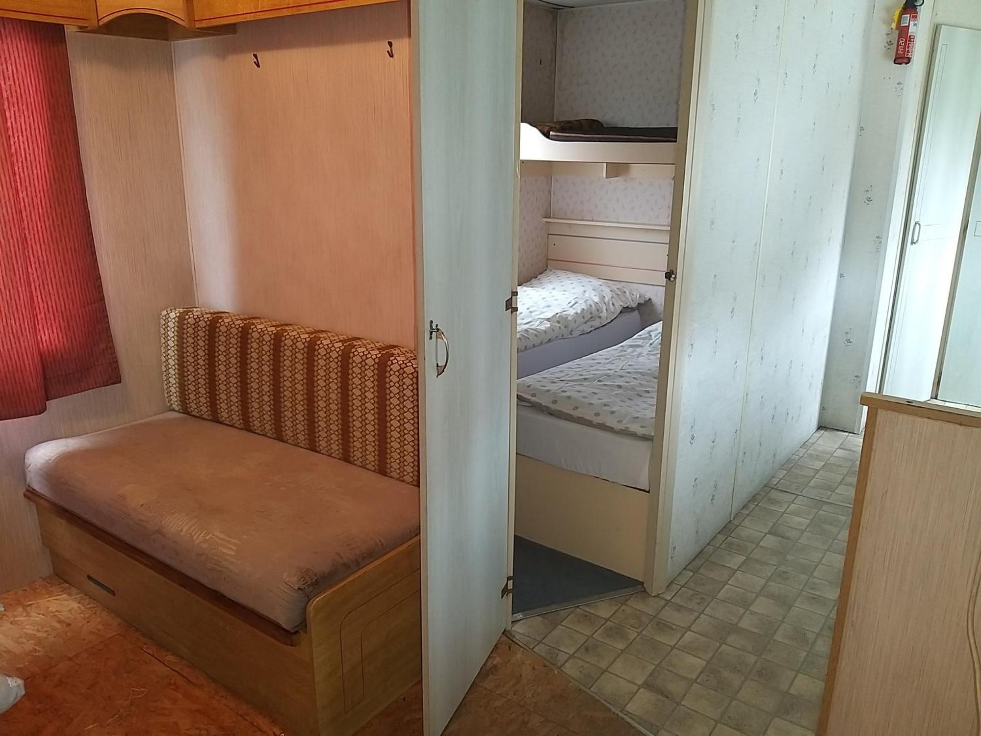 Dworek Leba I Domki Ranczo Itrich Łeba Exterior foto